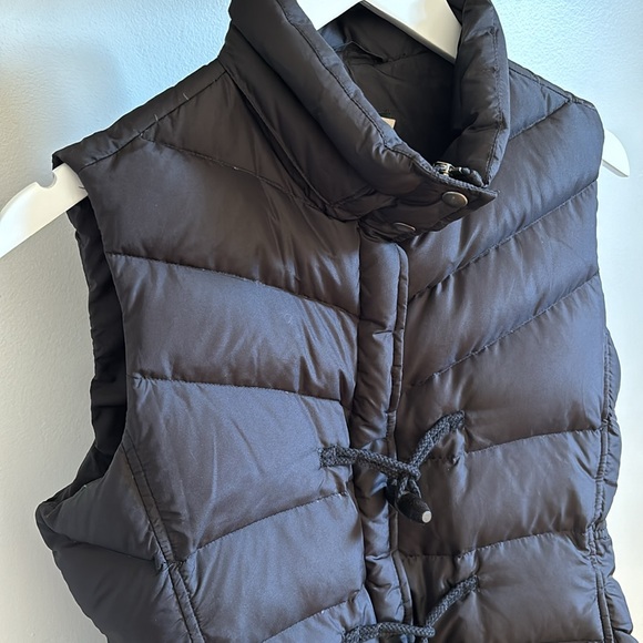 J. Crew down filled puffer vest. - Picture 2 of 6